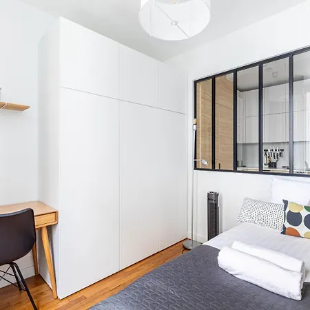 Guestready - Peaceful Escape In Pere-lachaise *